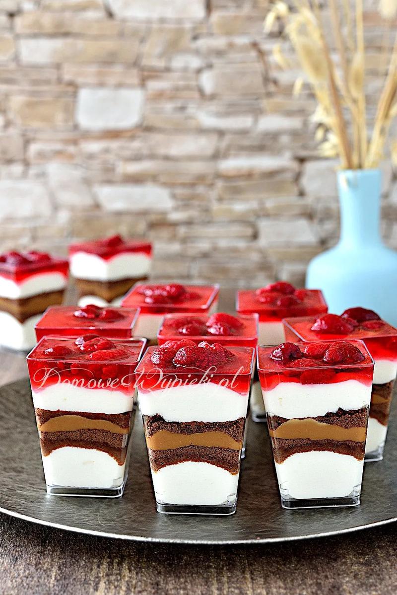 Owocowe puree w deserach