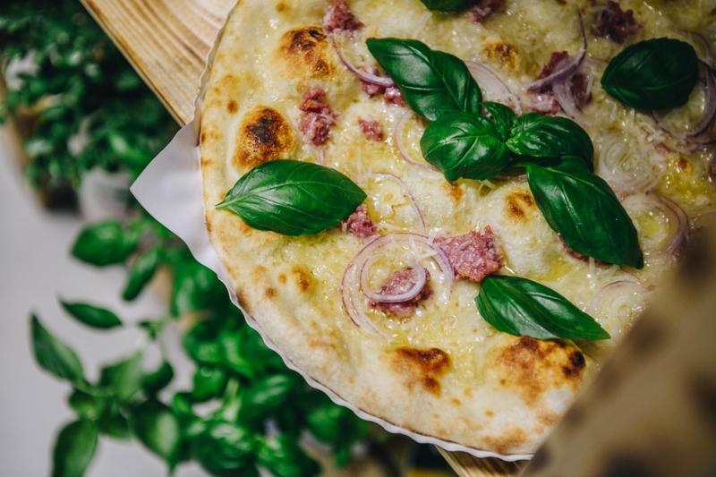 Tradycyjne składniki pizzy